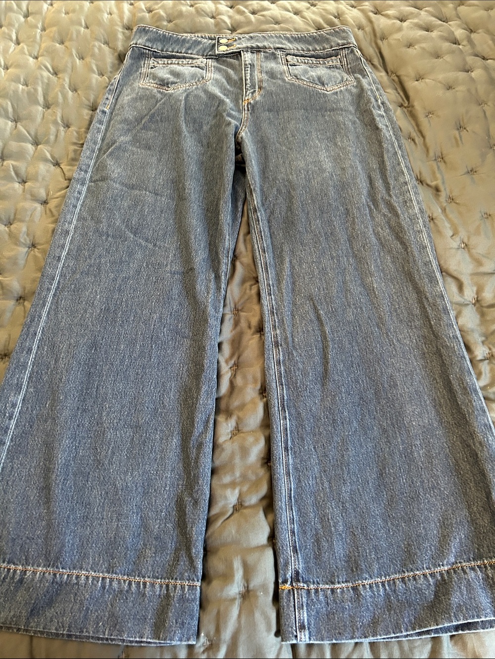 LOFT Wide-Leg Jeans in Medium Blue Denim